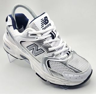 New Balance 530 Plata y Blanco Del 36 al 40