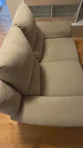 Sofá 2 plazas beige