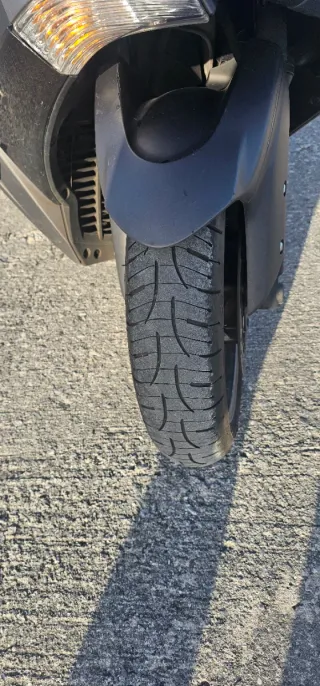 Yamaha TMAX 530 Gris