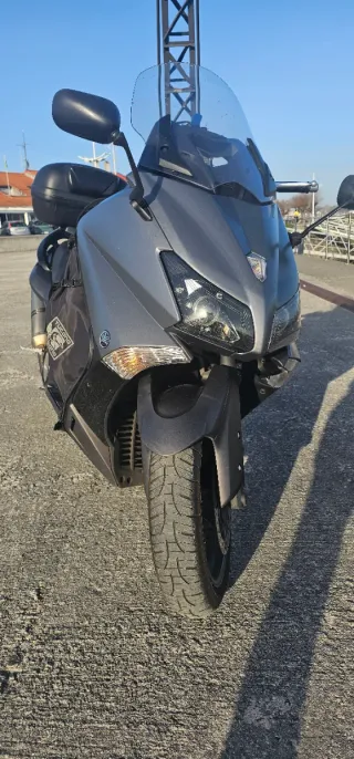 Yamaha TMAX 530 Gris