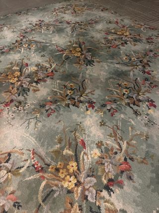 Alfombra lana floral verde y multicolor