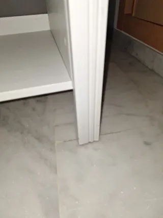 Escritorio y Silla Infantil Madera/Plástico