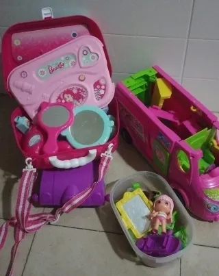 Juguetes Pin y Pon Maletín y Coche