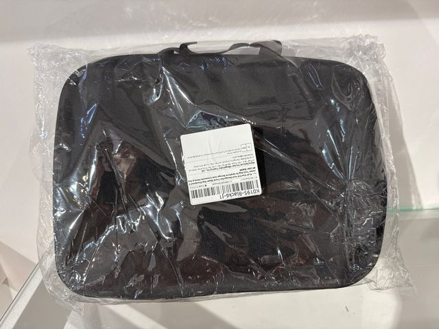 Funda de transporte negra