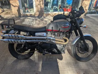 Triumph Scrambler 900 Gris/Plata 2015