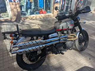 Triumph Scrambler 900 Gris/Plata 2015
