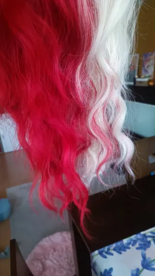 Peluca bicolor roja y blanca