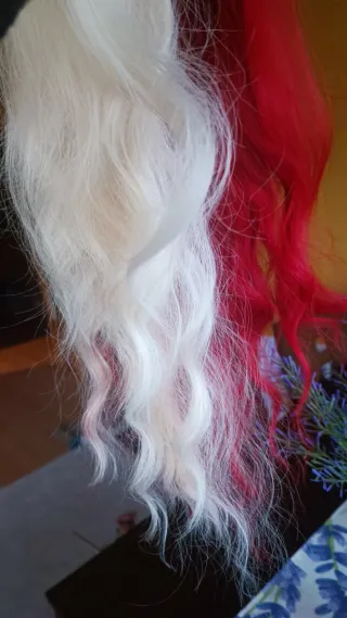 Peluca bicolor roja y blanca