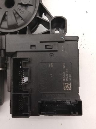 Seat 1497 motor elevalunas del der 3c0 959 79 leon