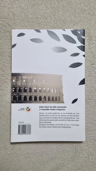 Guárdate de los Idus Lola Gándara