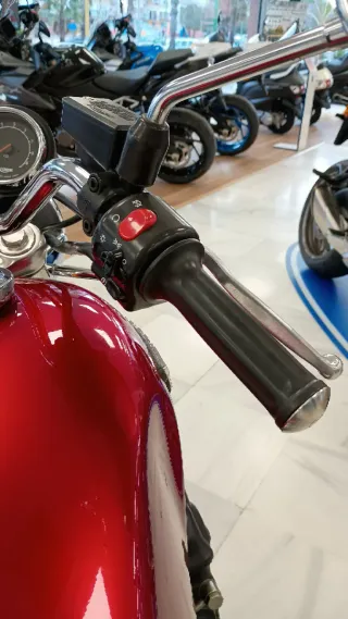 Triumph Legend TT 900