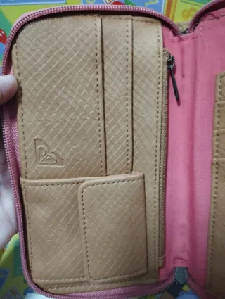Cartera Roxy