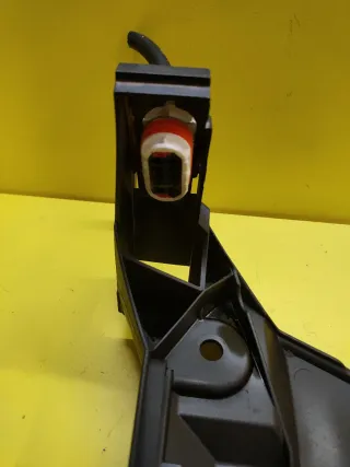 SOPORTE FARO DELANTERO DERECHO PORSCHE BOXSTER