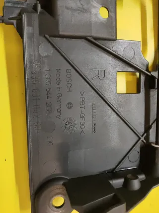 SOPORTE FARO DELANTERO DERECHO PORSCHE BOXSTER