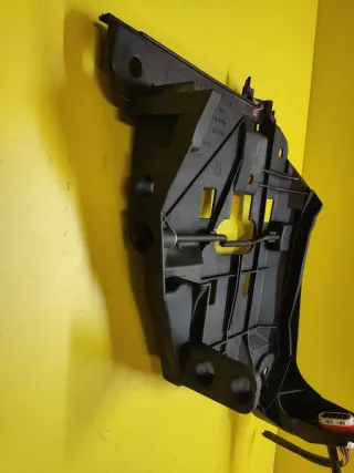 SOPORTE FARO DELANTERO DERECHO PORSCHE BOXSTER