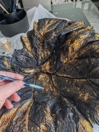 CentroTavola Foglia dipinto a mano foglia nera arg