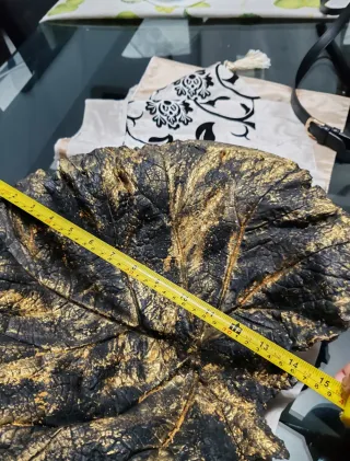 CentroTavola Foglia dipinto a mano foglia nera arg