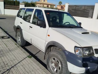 Nissan Terrano II 2002