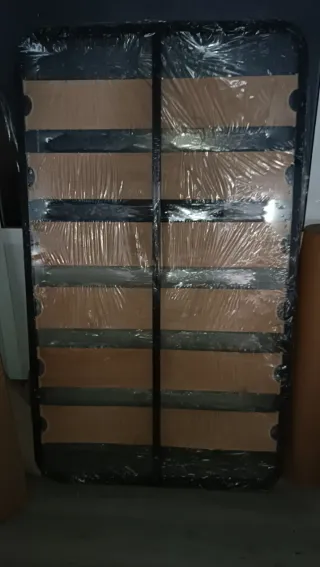 Somier de láminas metálico y madera sin patas
