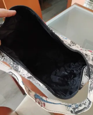 Bolso de mano con estampado de París