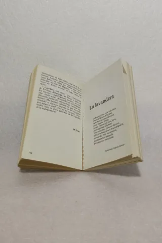 Gavilla de fábulas sin amor