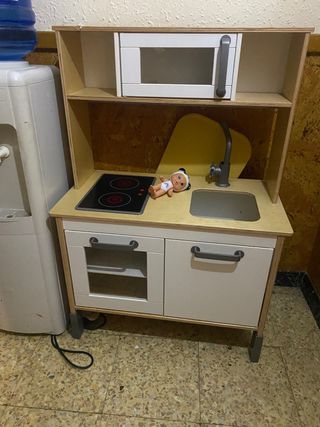 Cocina de juguete infantil
