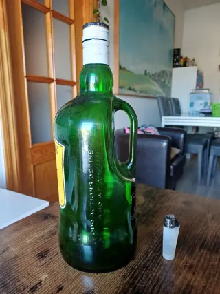 Botella vacía Cutty Sark