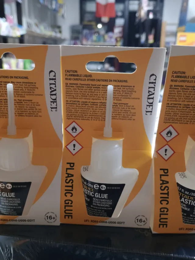 Warhammer - Citadel Plastic Glue- × 3