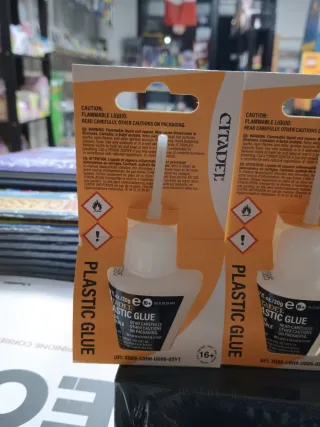 Warhammer - Citadel Plastic Glue- × 3