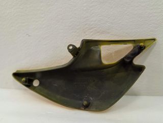 Tapa Lateral Izquierda Kawasaki ER500 (2000-2004)