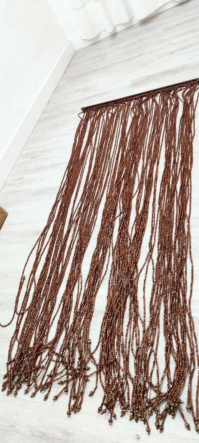 Cortina de cuentas de madera