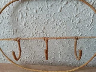 Perchero imitación ratán ovalado