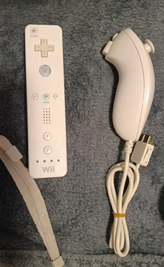 Consola Wii Negra + Mando + Nunchuk + Wii Sports