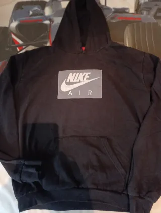 Sudadera Nike Negra con Logo Air