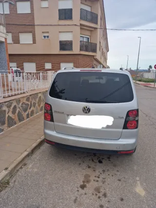 Volkswagen Touran 2009 105 1900 caballos