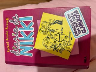 Diario de Nikki 1: Crónicas de una vida muy poc...