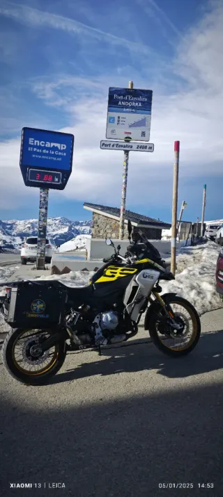 BMW 850GS 40 Aniversario Ruedas Nuevas 3 Maletas