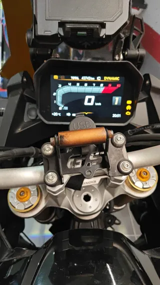 BMW 850GS 40 Aniversario Ruedas Nuevas 3 Maletas