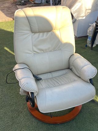 Sillón relax beige polipiel y madera