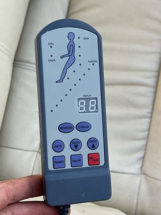 Sillón relax beige polipiel y madera