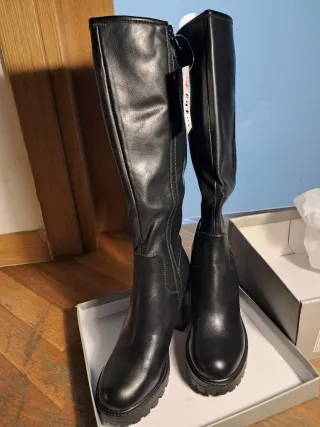 Stivali Alti Neri Flyfor Tg. 37