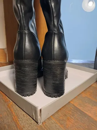 Stivali Alti Neri Flyfor Tg. 37