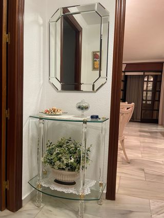 Mesa de entrada cristal y espejo