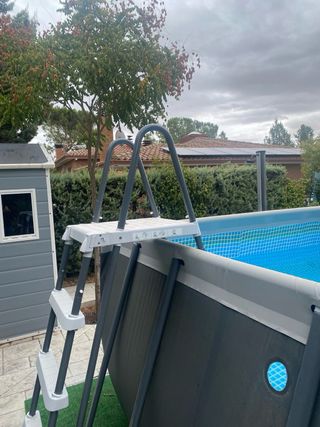 Piscina desmontable Intex + depuradora arena