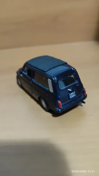 Modellino Fiat 500 Giardiniera 1:43