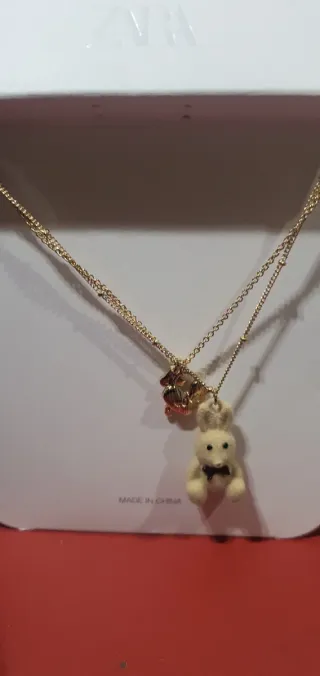 Collar doble Zara oso y candado con llave