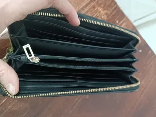 Cartera Guess Negra Tejida