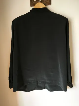 Camisa Preta Elegante