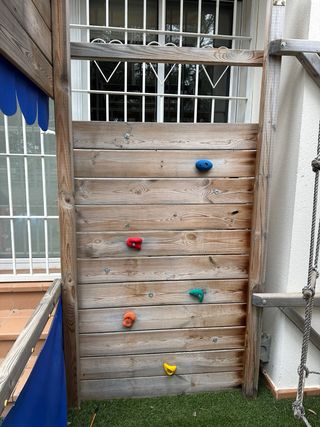 Parque infantil madera con canasta baloncesto