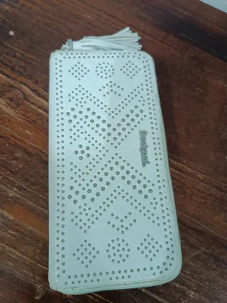 Cartera Desigual Blanca con Tachuelas